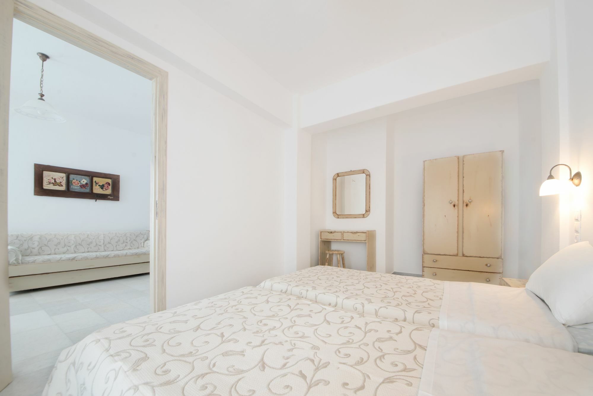Fragias Studios&Apartments Naxos City Exterior foto